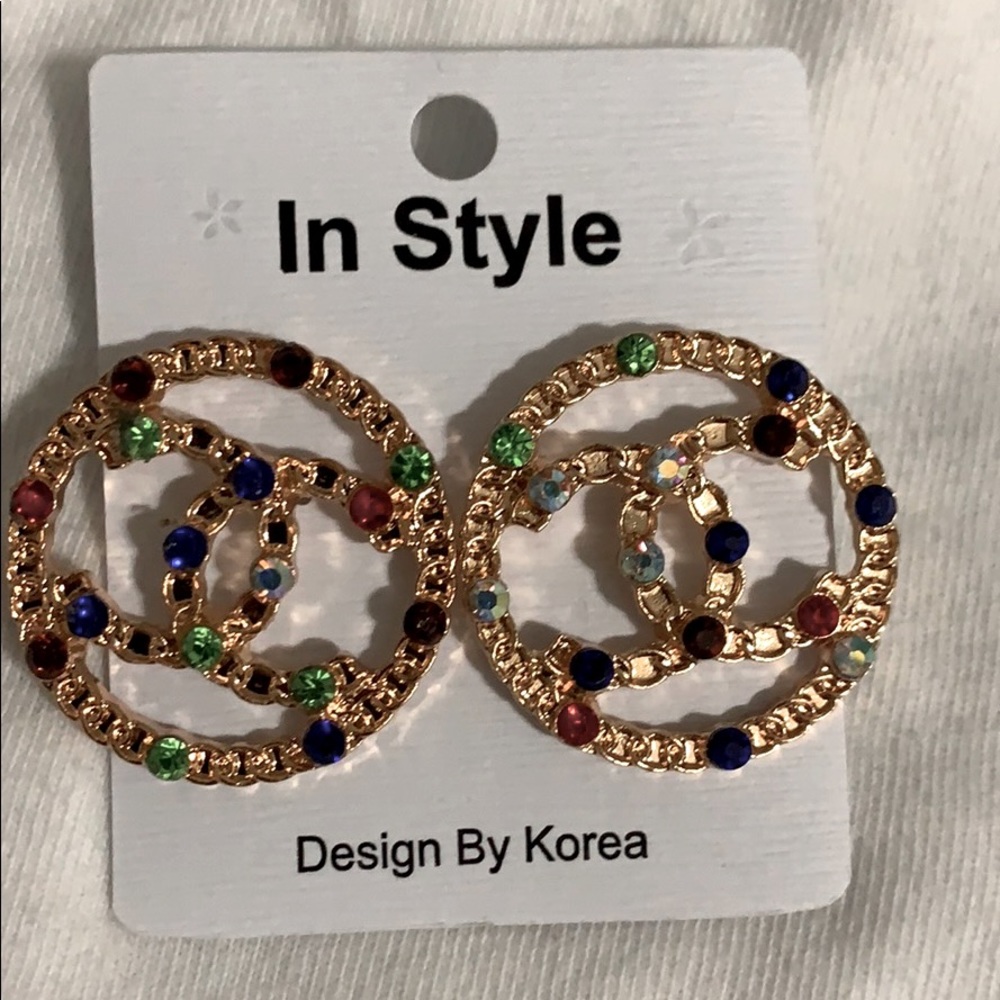 Gold earrings
